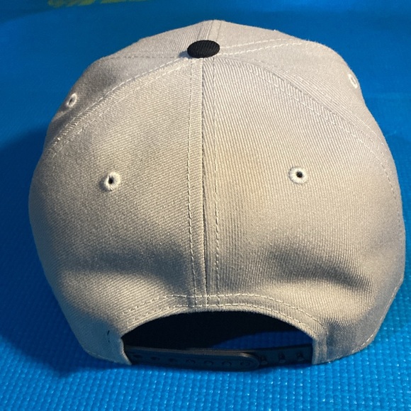 New York Yankees hat - Picture 3 of 6